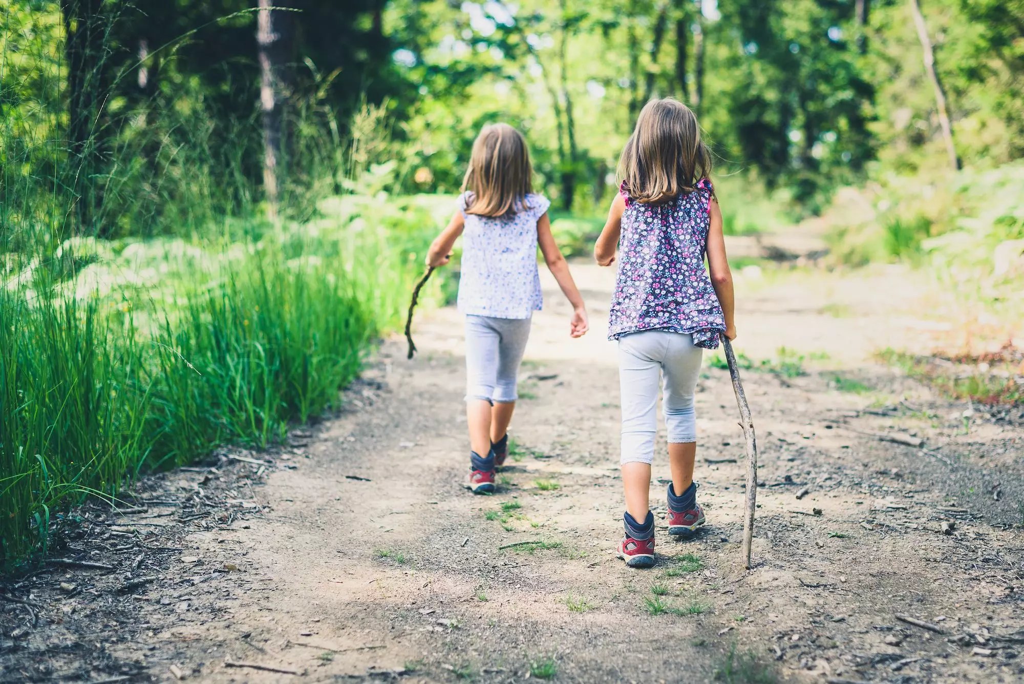 Hiking with kids - 5 tips on turning hiking into a fun experience