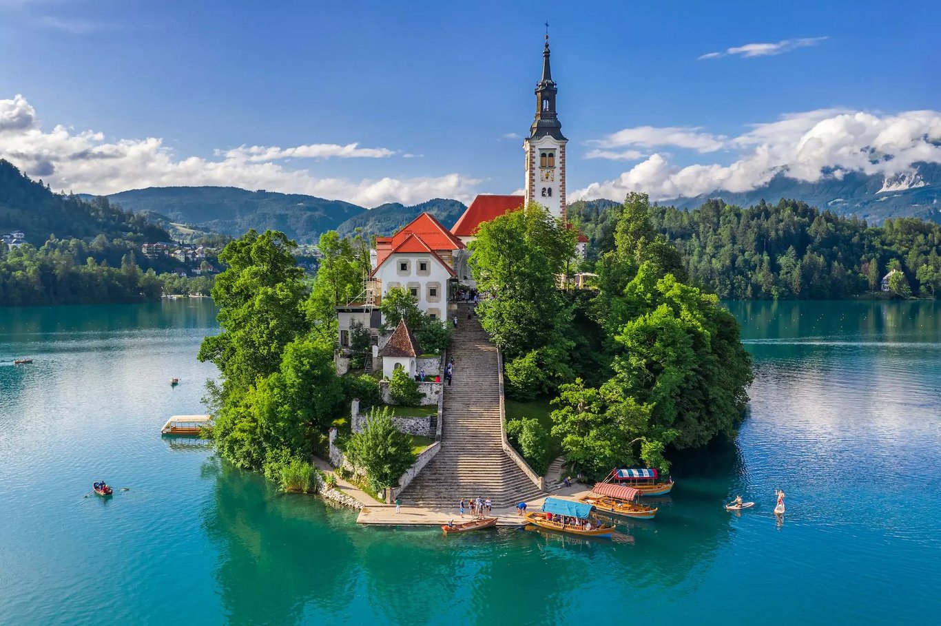 Top 15 Sehenswürdigkeiten, die du in Bled nicht verpassen sollst: Der Bleder See und seine Umgebung