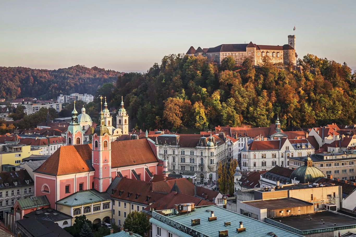 Wie ein König in Slowenien wohnen - Schlosshotels