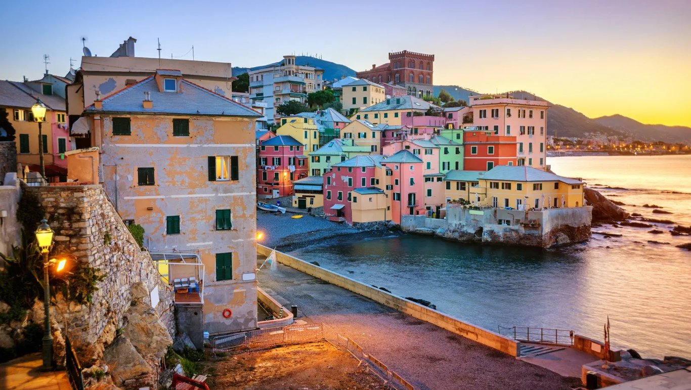 Genoa (Genova) - Top 13 Things to See [with the area]