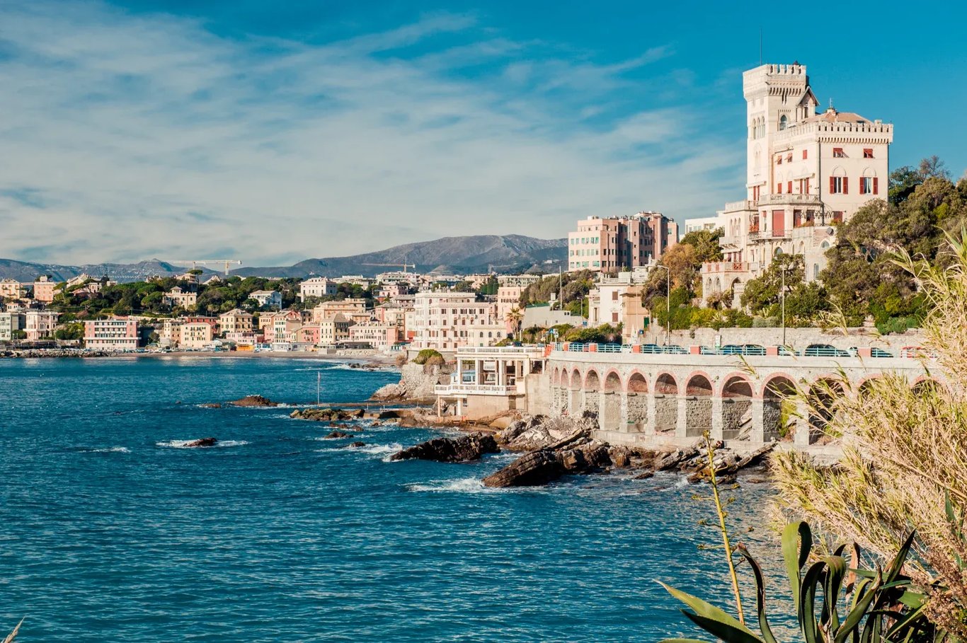 Genoa (Genova) - Top 13 Things to See [with the area]