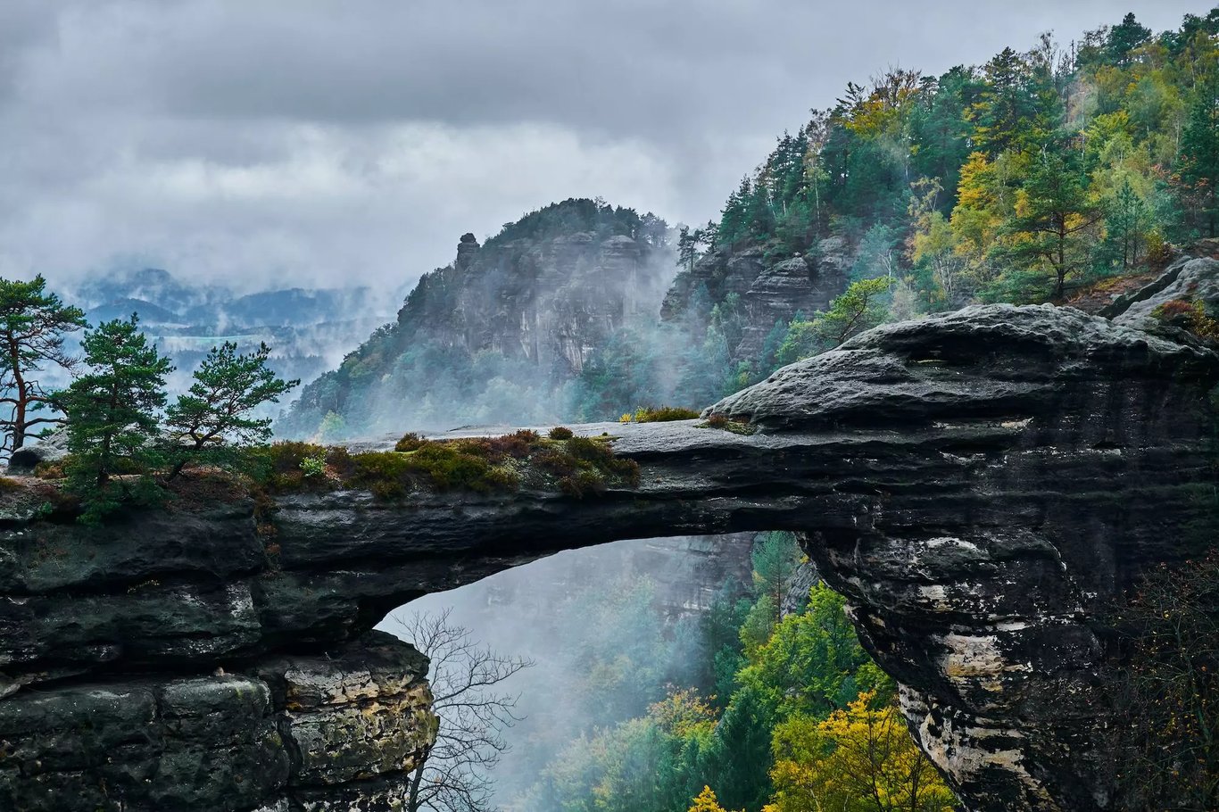 Saxon Switzerland and Bohemian Switzerland - Maps, tickets, attractions, routes, etc.
