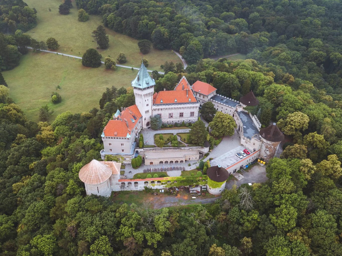 Smolenice Castle - Opening hours, parking, history...