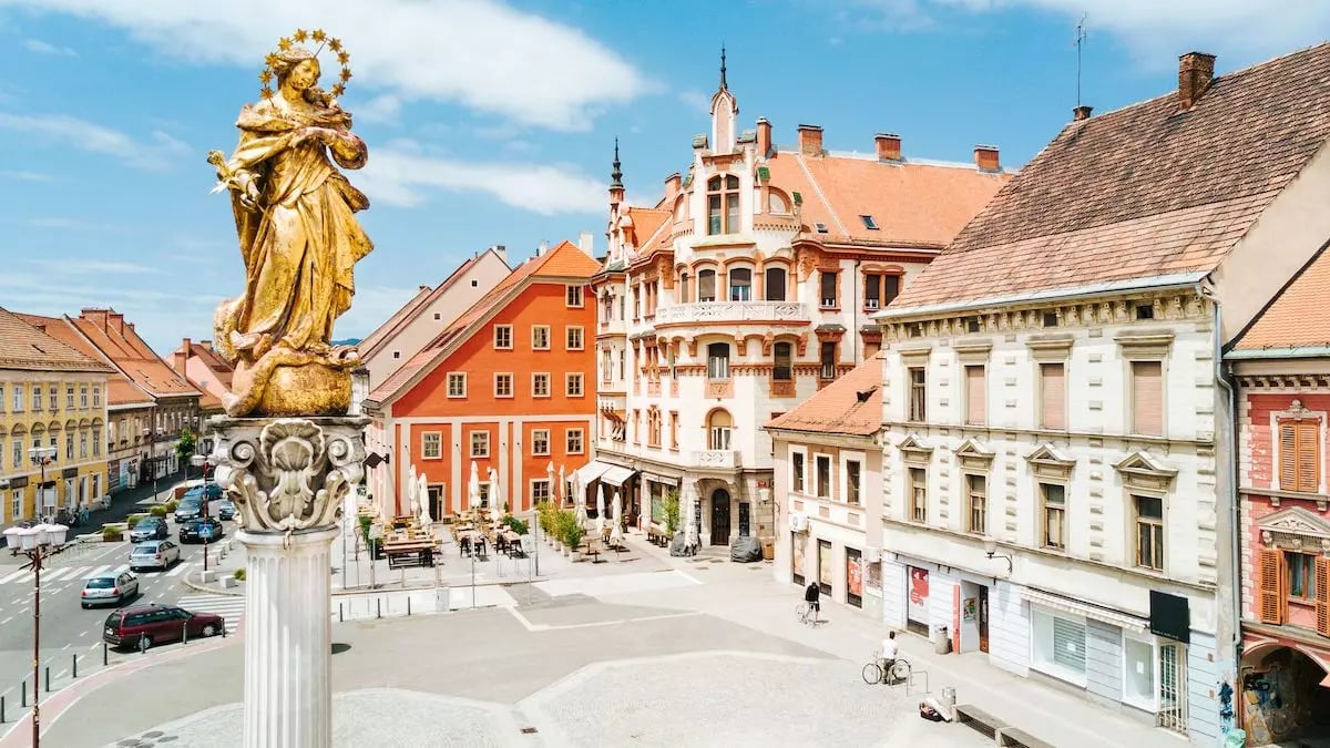 Maribor látnivalók Főtér és Pestis emlékmű