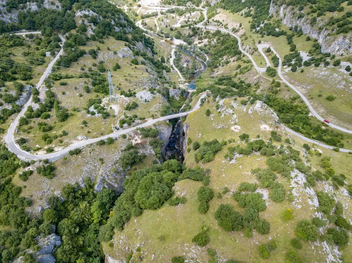 Nevidio kanyon, Montenegro