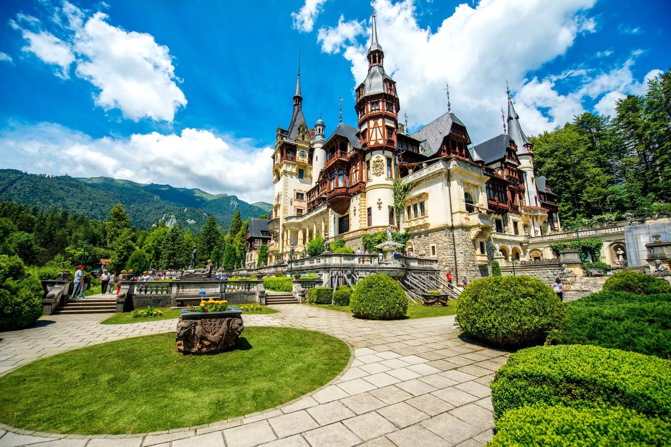 Peles kastély, Románia - Térképpel és látnivalókkal  🏰
