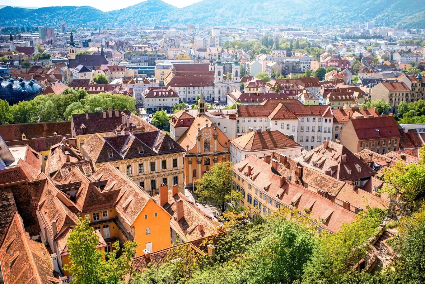 Graz Top 12 látnivaló - Belépő, cím, nyitvatartás és tudnivalók